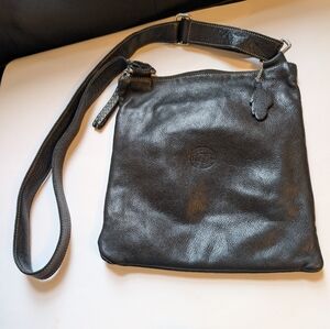 Roots Black Leather Crossbody Bag In GUC